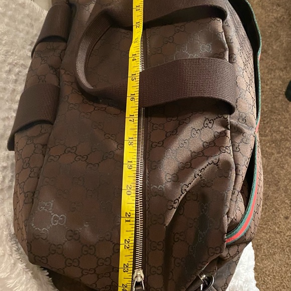 Gucci GG Canvas duffel Bag - Picture 14 of 16